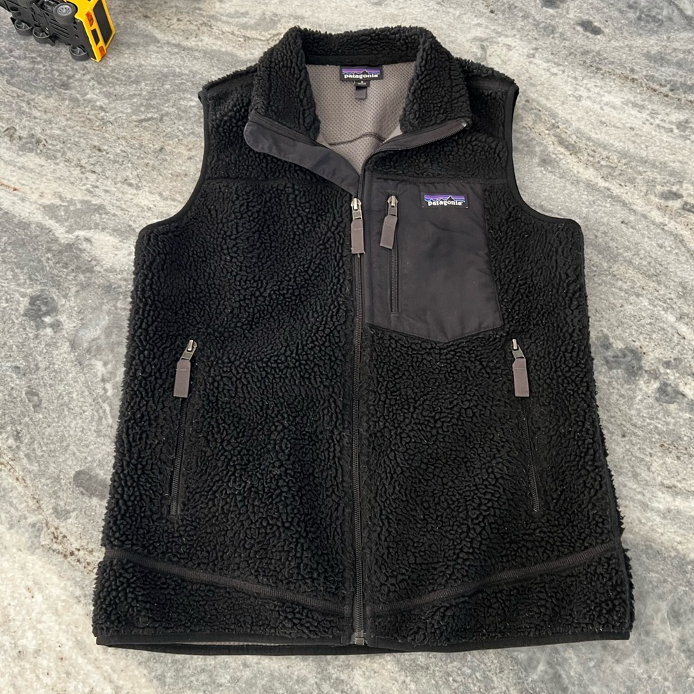 Patagonia Women's Black Pile Fleece Vest Size S